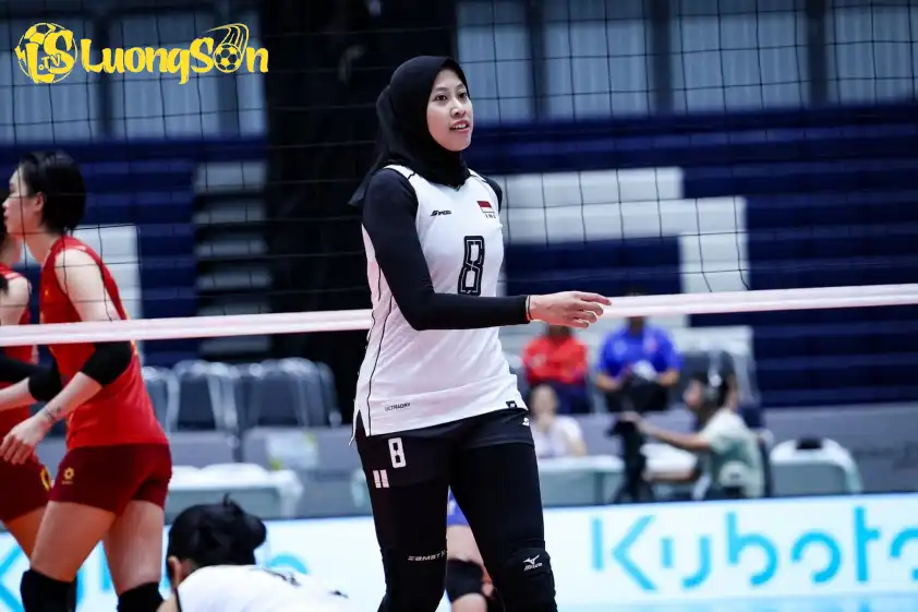 Tay đập chủ lực của bóng chuyền nữ Indonesia vừa thi đấu tại SEA V.League 2025 Tay đập chủ lực của bóng chuyền nữ Indonesia vừa thi đấu tại SEA V.League 2025