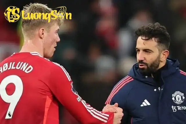 Hojlund không còn nằm trong kế hoạch của hlv Amorim Hojlund không còn nằm trong kế hoạch của hlv Amorim