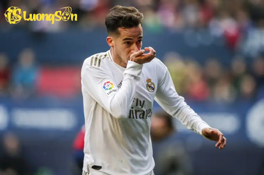 Thương vụ Lucas Vazquez cập bến Leverkusen là một bất ngờ lớn (Ảnh: MARCA) Thương vụ Lucas Vazquez cập bến Leverkusen là một bất ngờ lớn (Ảnh: MARCA)