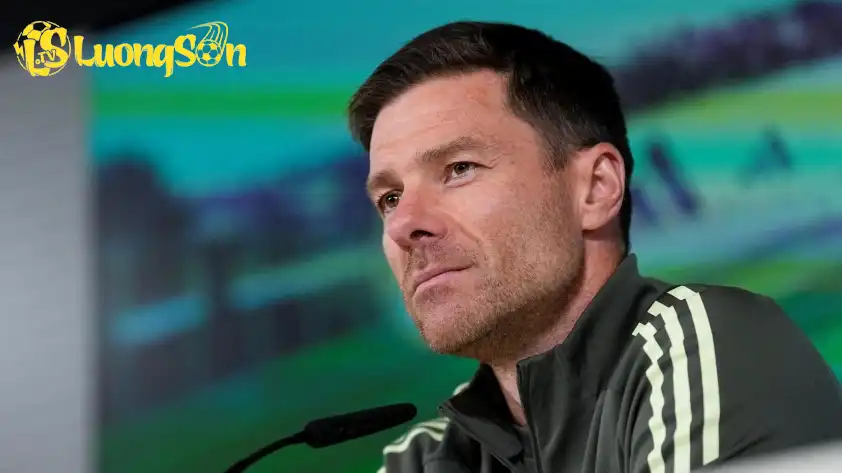 Alonso hoàn toàn ủng hộ việc khiếu nại trọng tài để bảo vệ lợi ích của Real Madrid (Ảnh: Imago) Alonso hoàn toàn ủng hộ việc khiếu nại trọng tài để bảo vệ lợi ích của Real Madrid (Ảnh: Imago)