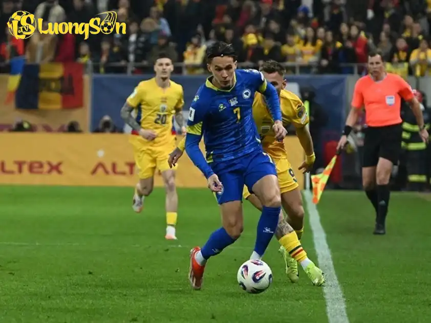 Bosnia & Herzegovina và Romania cùng Áo đang chiến đấu để giành 1 suất đi tiếp Bosnia & Herzegovina và Romania cùng Áo đang chiến đấu để giành 1 suất đi tiếp